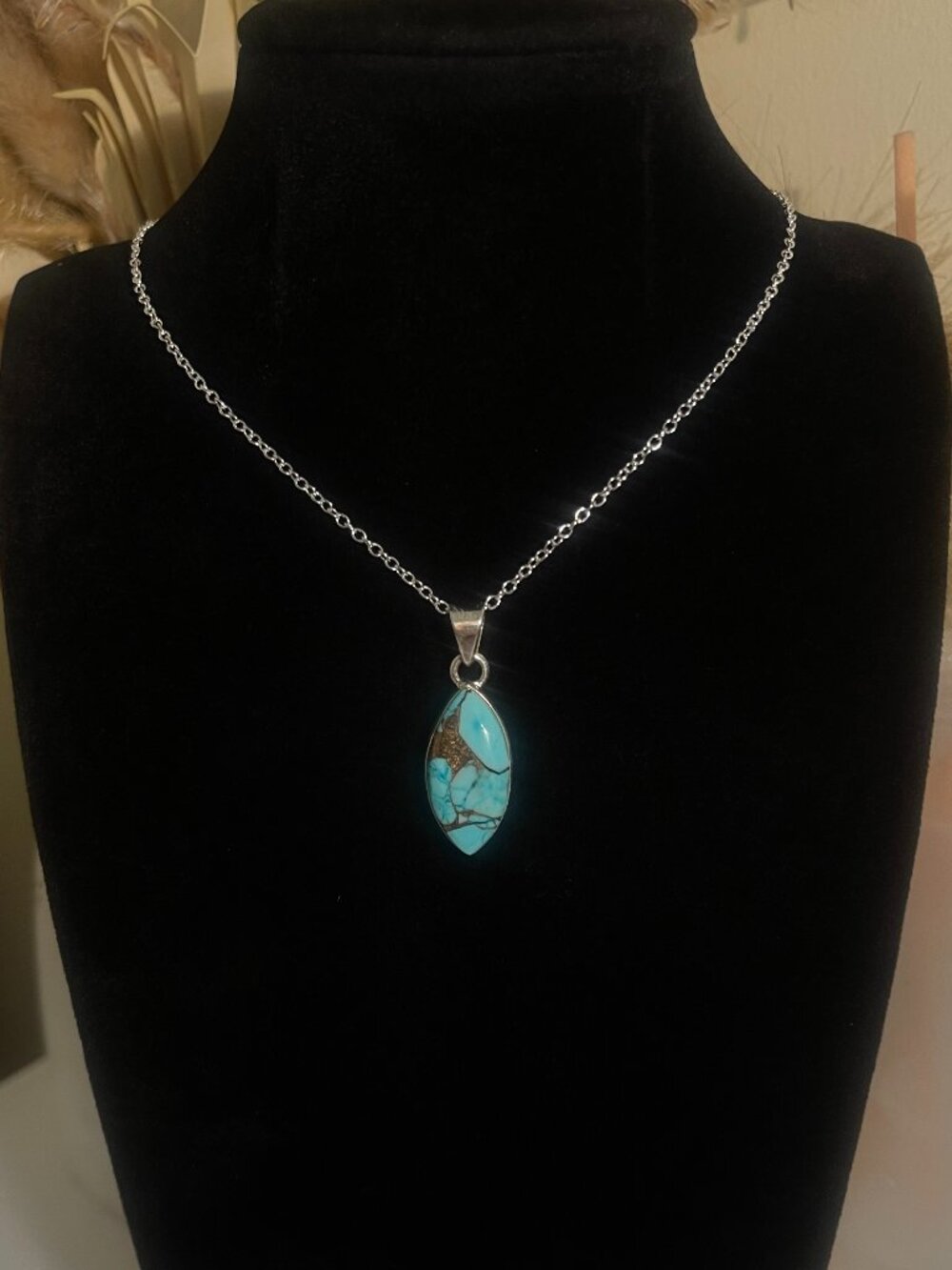 925 Sterling Silver Mint Dahlia Turquoise Pendant Necklace on 925 Chain